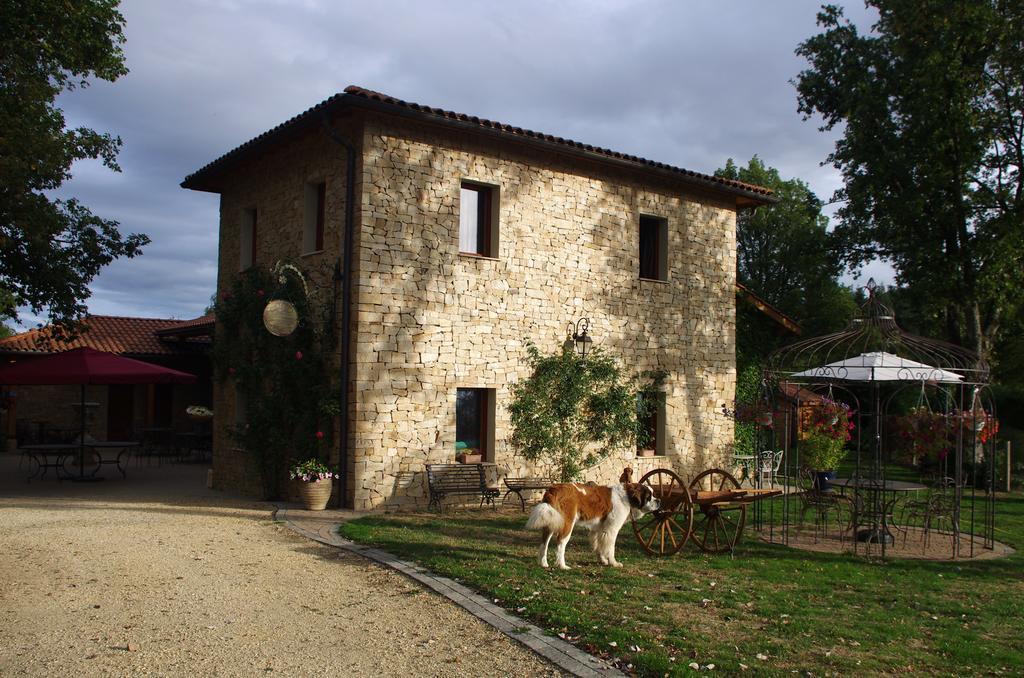 Auberge Les Tables Du Ban Saint-Pierre-la-Palud Екстер'єр фото